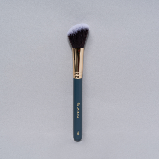 HF18: Cream contour and blush brush