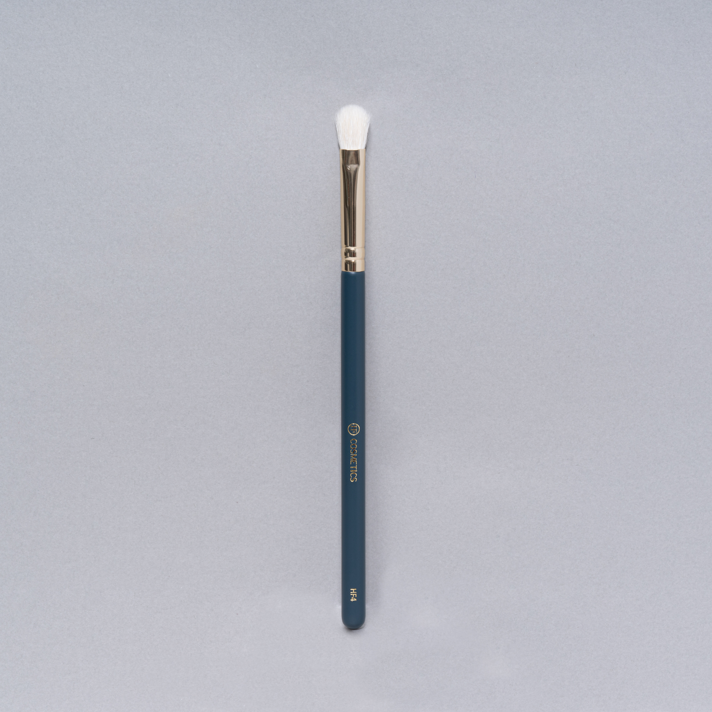 HF4: Soft eye definer brush